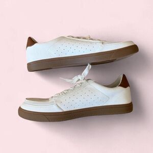 BILLY Footwear White Gum Adaptive Zipper Low Top Sneakers WMS Sz 11